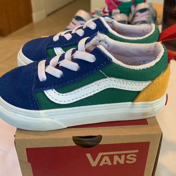 Vans 6.5T Old Skool yacht club color block sneakers. - Picture 3 of 10